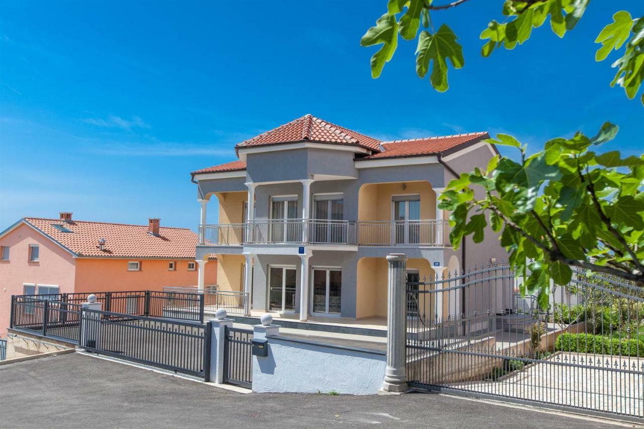 Apartmani Dea Crikvenica Exterior foto