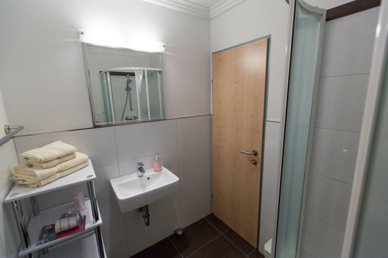 Apartmani Dea Crikvenica Exterior foto