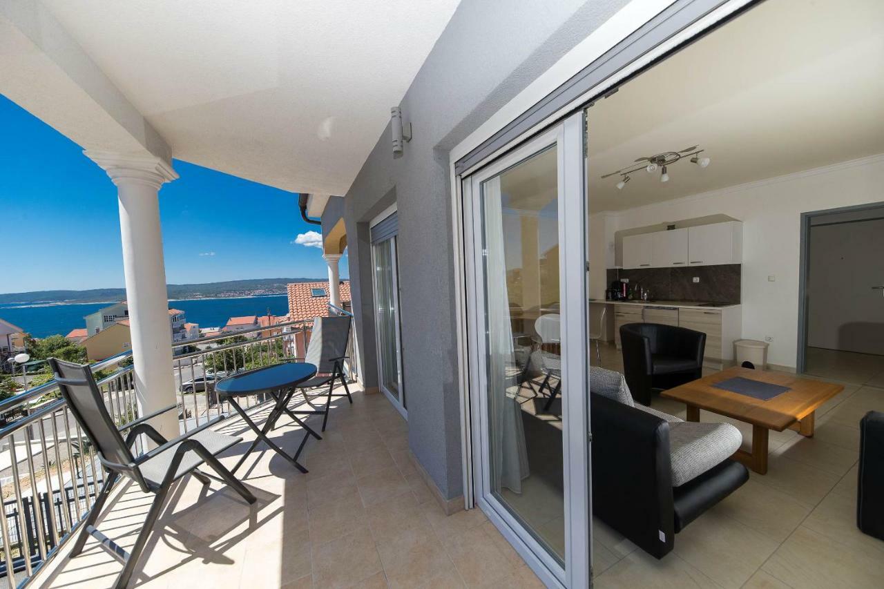 Apartmani Dea Crikvenica Exterior foto