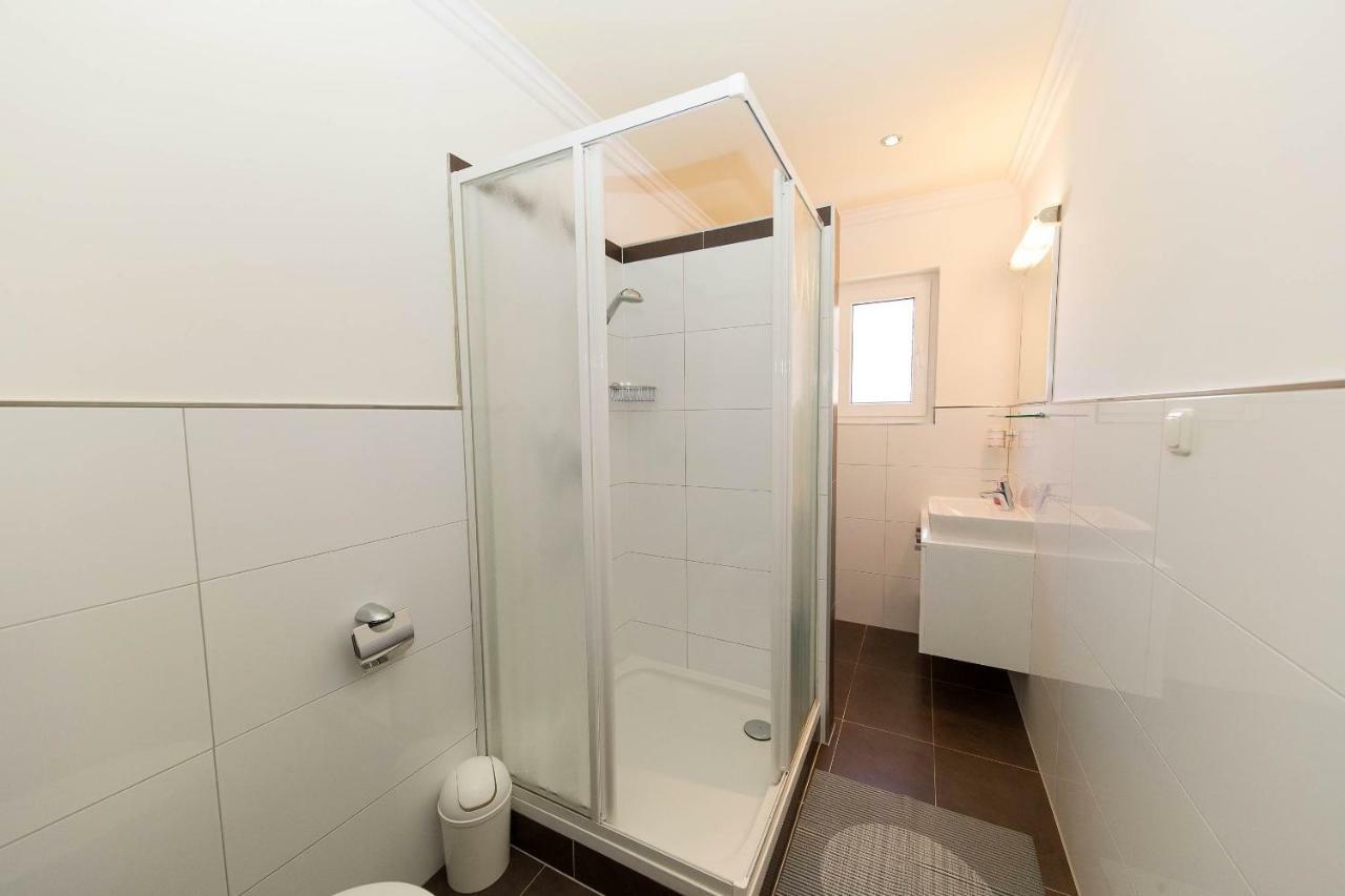 Apartmani Dea Crikvenica Exterior foto